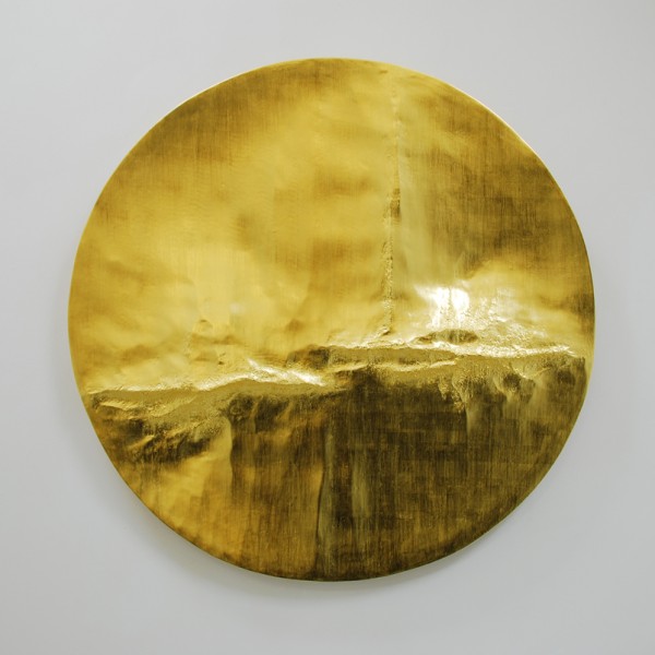 Cirrus I (2014), 22ct Gold Leaf on Carved Wood, 112cm