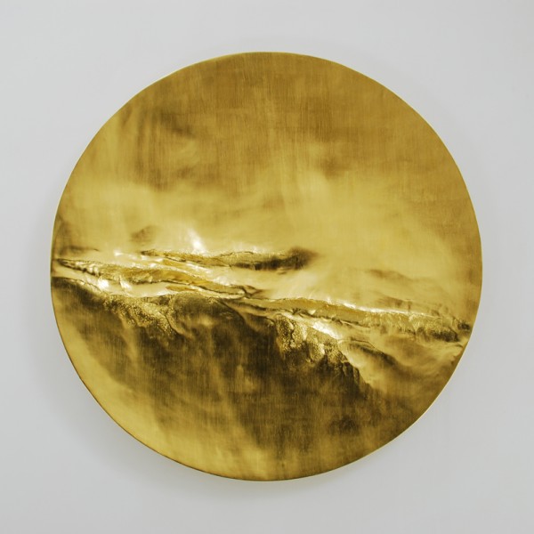 Cirrus II (2014), 22ct Gold Leaf on Carved Wood, 112cm