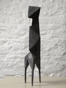 Diamond Trigon II (1970), Bronze (black), Edition 2 of 6, H52cm, 613
